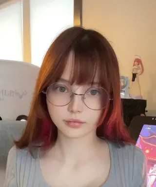 Alisa, OnlyFans gratis
