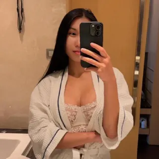 Amy Lyng, OnlyFans gratis