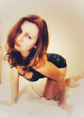 Angela Love, OnlyFans gratis