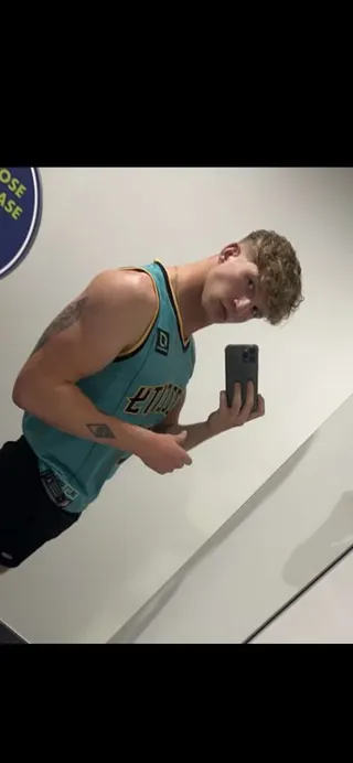 Axel, OnlyFans gratis