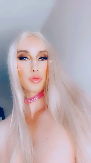 Chloe Cox, OnlyFans gratis