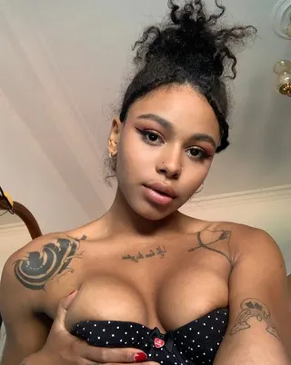 CLEOfree, OnlyFans gratis