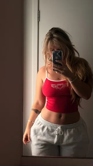 curvymusclemommy, OnlyFans gratis