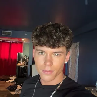 Drake Von, OnlyFans gratis