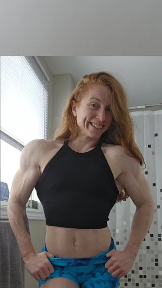 Fit Little Redhead, OnlyFans gratis