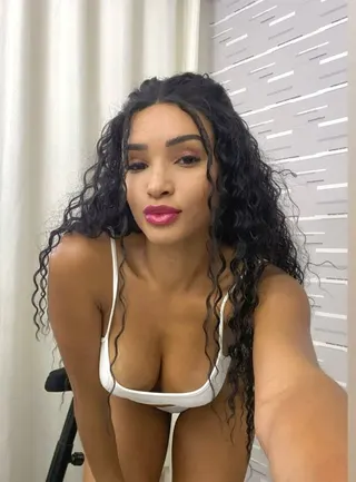 Helen, OnlyFans gratis