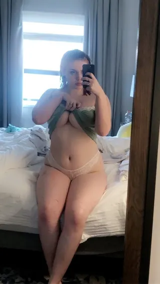 August, OnlyFans gratis
