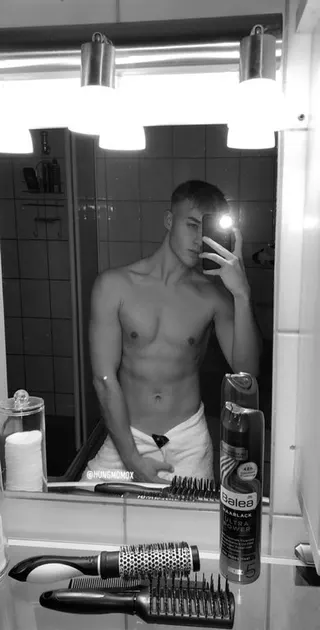 Momo, OnlyFans gratis