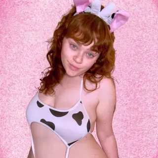 fleur 🩷🐰, OnlyFans gratis