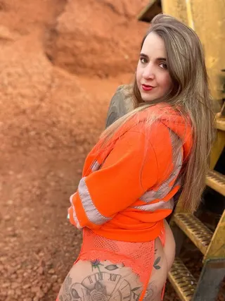 Kerry Louise, OnlyFans gratis