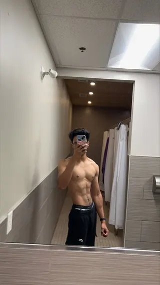 Monke32, OnlyFans gratis
