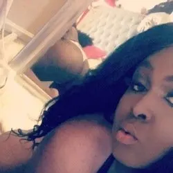 Khole Dior, OnlyFans gratis