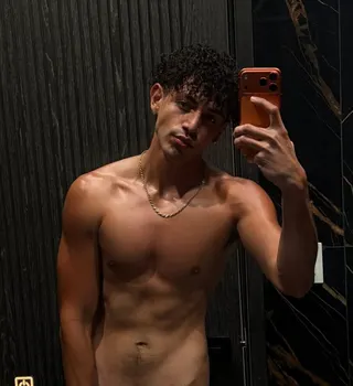 Julian Barboza, OnlyFans gratis
