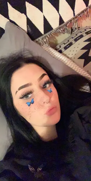 Karley, OnlyFans gratis