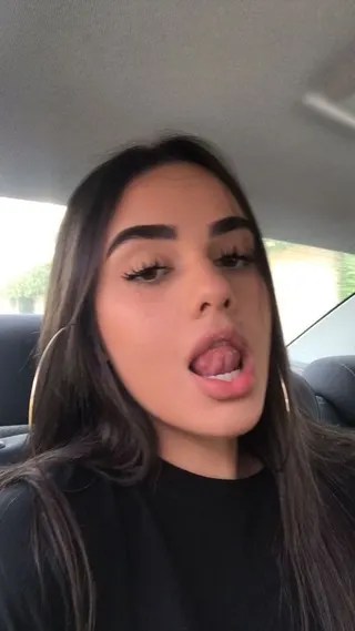 Katie Bell, OnlyFans gratis