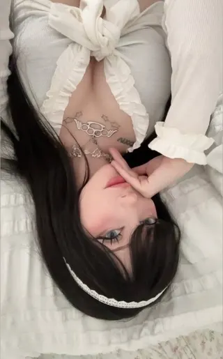 Lena Foxx, OnlyFans gratis