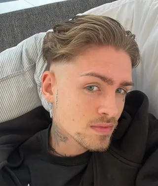 Lucas Hall, OnlyFans gratis