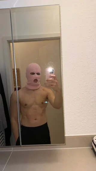 Noah, OnlyFans gratis