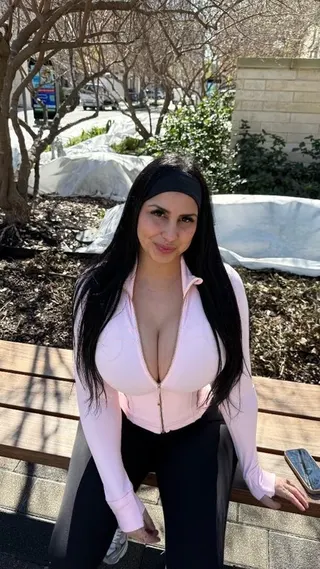 Liv’s Free Page, OnlyFans gratis