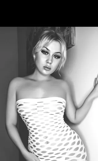 Platinum X Jasmine, OnlyFans gratis