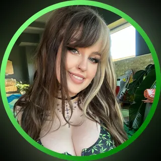 Phoebe 🖤 FREE, OnlyFans gratis