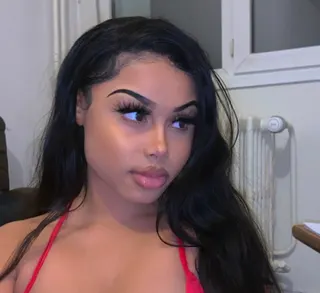 Kylie, OnlyFans gratis