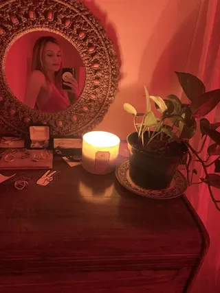 Mia West, OnlyFans gratis